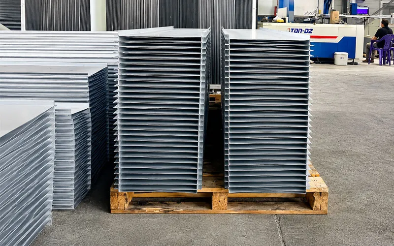 CNC Panel Bender (Suction Cup Type) - kitchen equipment (stainless steel)