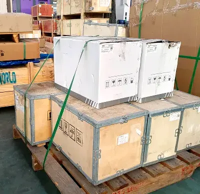 STON CNC equipment packaging and shipping - detail view 05