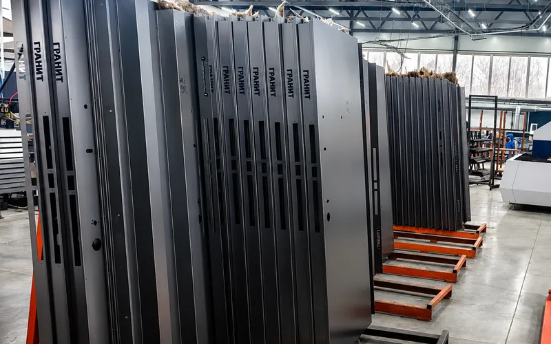 Plegadora CNC totalmente eléctrica - puerta
